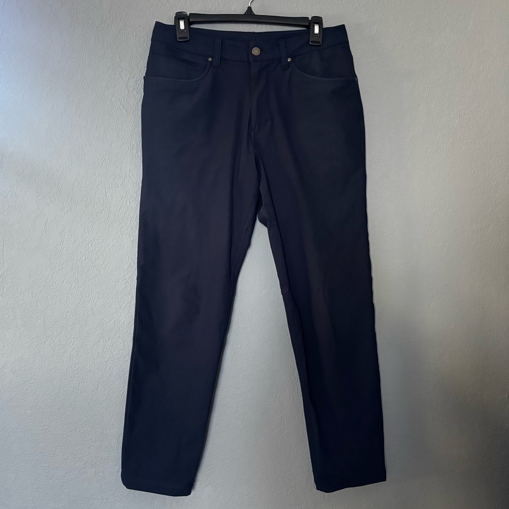 Men's Navy Jeans